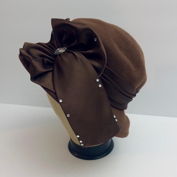 Giovanni Of NY Women\'s Fancy Brown Shimmer Shantung Flower Petals Hat‎ 100% wool main image 4